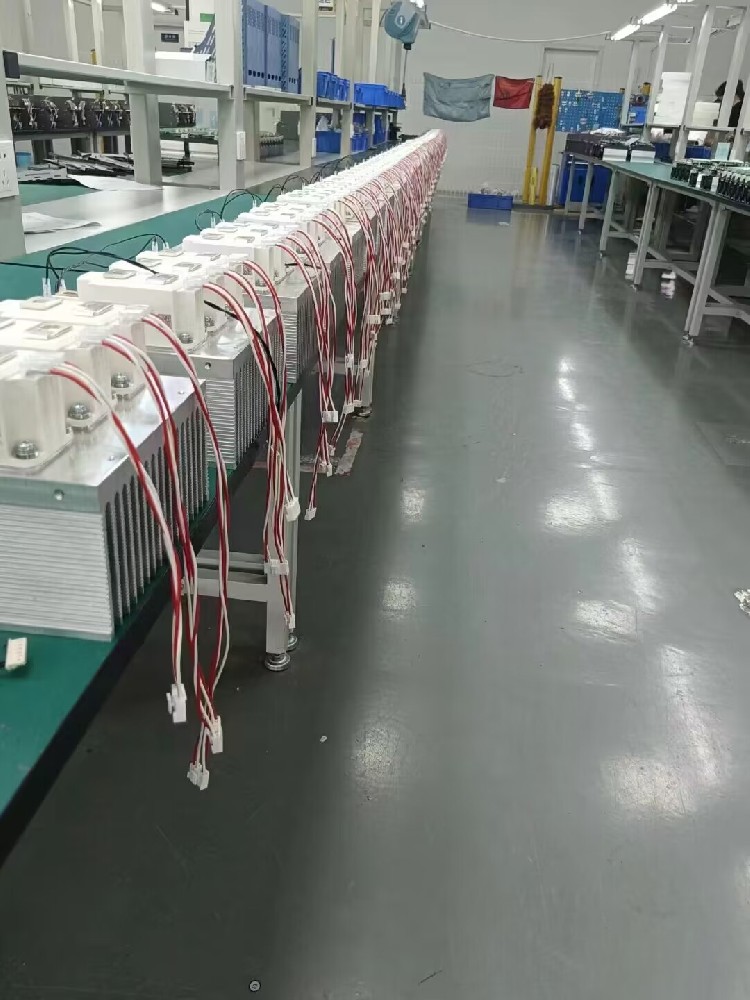 电力调解器泛起问题，，，，，，，，我们该怎样检查呢？？？？？？？？