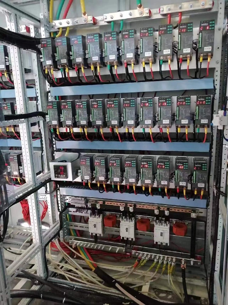 电力调解器的应用领域有哪些？？？？？？它们是怎样影响现代社会和工业的？？？？？？