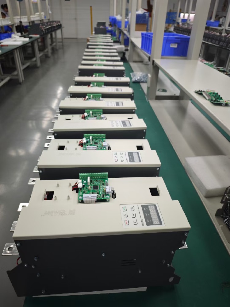 测温 VS 控温：工业温控领域的 “双生花”，，，，，，，，谁更主要？？？？？？？？